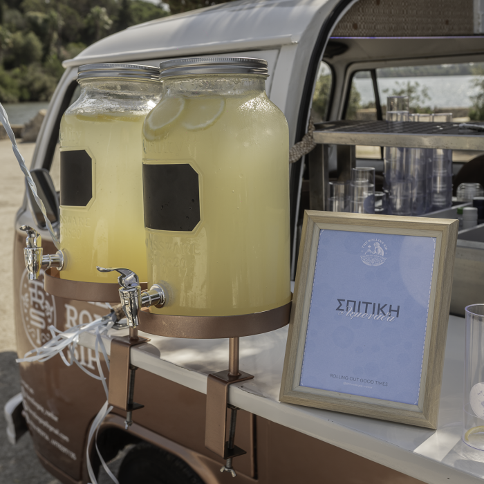 The Rolling Sip - Vanbar (06.09)-003