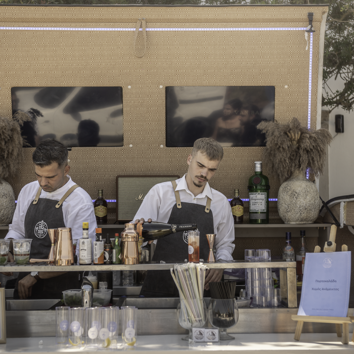 The Rolling Sip - Vanbar (06.09)-063