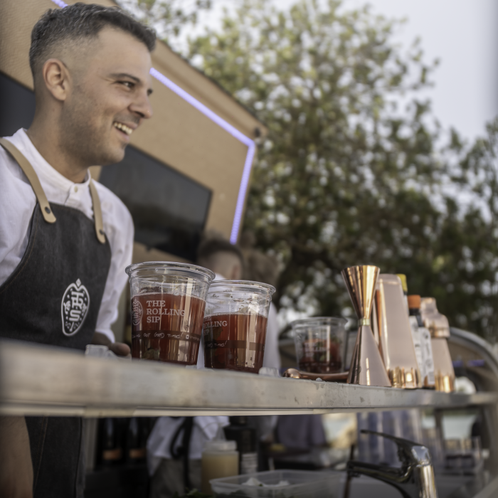 The Rolling Sip - Vanbar (06.09)-091